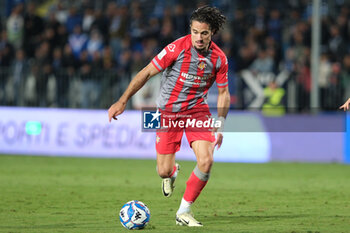 2024-09-30 - Leonardo Sernicola of US Cremonese during the Italian Serie B soccer championship football match between Brescia Calcio FC and US Cremonese at Mario Rigamonti Stadium on September 30, 2024, Brixia, Italy. - BRESCIA CALCIO VS US CREMONESE - ITALIAN SERIE B - SOCCER