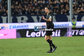 2024-09-30 - The Referee of the match, Giovanni Ayroldi of Molfetta delegation during the Italian Serie B soccer championship football match between Brescia Calcio FC and US Cremonese at Mario Rigamonti Stadium on September 30, 2024, Brixia, Italy. - BRESCIA CALCIO VS US CREMONESE - ITALIAN SERIE B - SOCCER