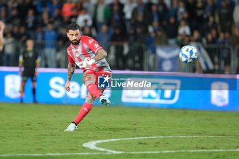 2024-09-30 - Cristian Buonaiuto of US Cremonese scores an goal during the Italian Serie B soccer championship football match between Brescia Calcio FC and US Cremonese at Mario Rigamonti Stadium on September 30, 2024, Brixia, Italy. - BRESCIA CALCIO VS US CREMONESE - ITALIAN SERIE B - SOCCER