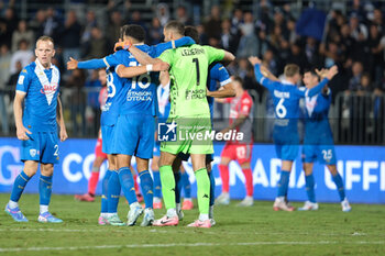 2024-09-30 - Brescia Calcio FC celebrates the wins of the matchl during the Italian Serie B soccer championship football match between Brescia Calcio FC and US Cremonese at Mario Rigamonti Stadium on September 30, 2024, Brixia, Italy. - BRESCIA CALCIO VS US CREMONESE - ITALIAN SERIE B - SOCCER