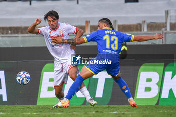 2024-09-28 - Alessandro Sersanti (Reggiana) against Devid Eugene Bouah (Carrarese) - CARRARESE CALCIO VS AC REGGIANA - ITALIAN SERIE B - SOCCER