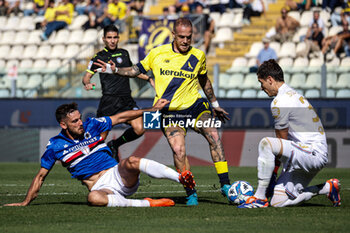 2024-09-29 - Antonio Palumbo (Modena) And Marco Silvestri (Sampdoria) - MODENA FC VS UC SAMPDORIA - ITALIAN SERIE B - SOCCER