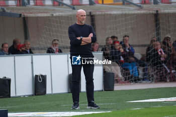 2024-10-06 - Rolando Maran Head Coach of Brescia Calcio FC during the Italian Serie B soccer championship football match between Mantova Calcio 1911 and Brescia Calcio FC at Danilo Martelli Stadium on October 6, 2024, Mantua, Italy. - MANTOVA 1911 VS BRESCIA CALCIO - ITALIAN SERIE B - SOCCER