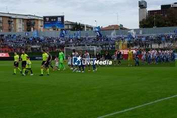 2024-10-06 - Brescia Calcio FC and Mantova 1911 lined up before the kick-off of during the Italian Serie B soccer championship football match between Mantova Calcio 1911 and Brescia Calcio FC at Danilo Martelli Stadium on October 6, 2024, Mantua, Italy. - MANTOVA 1911 VS BRESCIA CALCIO - ITALIAN SERIE B - SOCCER