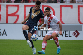 2024-10-06 - Ante Matteo Juric of Brescia Calcio FC control the ball during the Italian Serie B soccer championship football match between Mantova Calcio 1911 and Brescia Calcio FC at Danilo Martelli Stadium on October 6, 2024, Mantua, Italy. - MANTOVA 1911 VS BRESCIA CALCIO - ITALIAN SERIE B - SOCCER