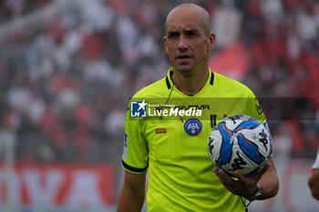 2024-10-06 - The Referee of the match, Michael Fabbri of Ravenna delegation during the Italian Serie B soccer championship football match between Mantova Calcio 1911 and Brescia Calcio FC at Danilo Martelli Stadium on October 6, 2024, Mantua, Italy. - MANTOVA 1911 VS BRESCIA CALCIO - ITALIAN SERIE B - SOCCER