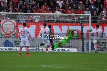 2024-10-06 - Luca Lezzerini of Brescia Calcio FC during the Italian Serie B soccer championship football match between Mantova Calcio 1911 and Brescia Calcio FC at Danilo Martelli Stadium on October 6, 2024, Mantua, Italy. - MANTOVA 1911 VS BRESCIA CALCIO - ITALIAN SERIE B - SOCCER