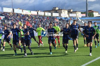 2024-10-05 - Players of Pisa celebrate - AC PISA VS CESENA FC - ITALIAN SERIE B - SOCCER