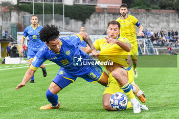 2024-10-26 - Edoardo Masciangelo (Cittadella) against Devid Eugene Bouah (Carrarese) - CARRARESE CALCIO VS AS CITTADELLA - ITALIAN SERIE B - SOCCER