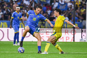 2024-10-26 - Leonardo Capezzi (Carrarese) against Francesco Amatucci (Cittadella) - CARRARESE CALCIO VS AS CITTADELLA - ITALIAN SERIE B - SOCCER