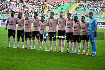 2024-10-26 - The Palermo F.C. lineup during the Italian Serie BKT match between Palermo F.C. vs A.C. Reggiana 1919 on 26th October 2024 at the Renzo Barbera stadium in Palermo, Italy - PALERMO FC VS AC REGGIANA - ITALIAN SERIE B - SOCCER