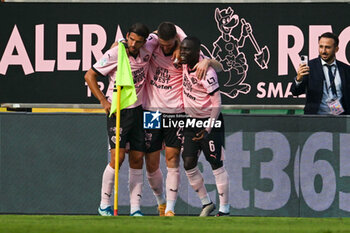 2024-10-26 - Happiness of Thomas Henry (Palermo F.C.) after scores a goal during the Italian Serie BKT match between Palermo F.C. vs A.C. Reggiana 1919 on 26th October 2024 at the Renzo Barbera stadium in Palermo, Italy - PALERMO FC VS AC REGGIANA - ITALIAN SERIE B - SOCCER