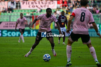 2024-10-26 - Salim Diakite (Palermo F.C.) during the Italian Serie BKT match between Palermo F.C. vs A.C. Reggiana 1919 on 26th October 2024 at the Renzo Barbera stadium in Palermo, Italy - PALERMO FC VS AC REGGIANA - ITALIAN SERIE B - SOCCER