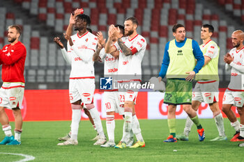 2024-10-29 - SSC Bari team during SSC Bari vs Carrarese Calcio - SSC BARI VS CARRARESE CALCIO - ITALIAN SERIE B - SOCCER