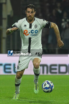 2024-10-29 - Simone Bastoni of Cesena FC in action during the Soccer BKT between US Salernitana 1919 vs Cesena FC at Arechi Stadium - US SALERNITANA VS CESENA FC - ITALIAN SERIE B - SOCCER