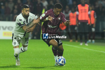 2024-10-29 - Lilian Njoh of US Salernitana 1930 competes for the ball with Emanuele Adamo of Cesena FC during the Soccer BKT between US Salernitana 1919 vs Cesena FC at Arechi Stadium - US SALERNITANA VS CESENA FC - ITALIAN SERIE B - SOCCER