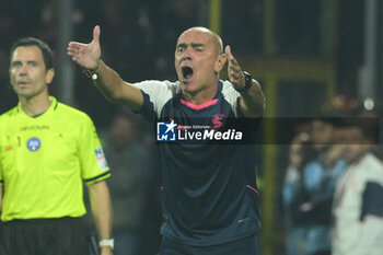 2024-10-29 - Giovanni Martusciello of US Salernitana 1949 gestures during the Soccer BKT between US Salernitana 1919 vs Cesena FC at Arechi Stadium - US SALERNITANA VS CESENA FC - ITALIAN SERIE B - SOCCER