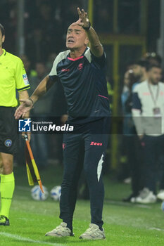 2024-10-29 - Giovanni Martusciello of US Salernitana 1949 gestures during the Soccer BKT between US Salernitana 1919 vs Cesena FC at Arechi Stadium - US SALERNITANA VS CESENA FC - ITALIAN SERIE B - SOCCER