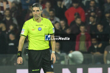 2024-10-29 - Gabriele Scatena the referee during the Soccer BKT between US Salernitana 1919 vs Cesena FC at Arechi Stadium - US SALERNITANA VS CESENA FC - ITALIAN SERIE B - SOCCER