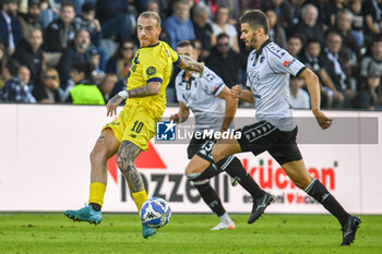 02/11/2024 - Antonio Palumbo (Modena) against Adam Nagy (Spezia) - SPEZIA CALCIO VS MODENA FC - SERIE B - CALCIO