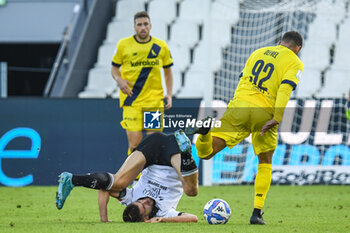 02/11/2024 - Petko Rosenov Hristov (Spezia) is fouled by Gregoire Defrel (Modena) - SPEZIA CALCIO VS MODENA FC - SERIE B - CALCIO