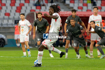 02/11/2024 - Cedric Gondo of AC Reggiana score the goal on penalty - SSC BARI VS AC REGGIANA - SERIE B - CALCIO