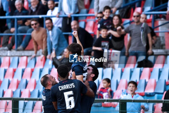 02/11/2024 - Cosenza celebrate gol during Cosenza Calcio vs Us Salernitana, Italian soccer Serie A match in Cosenza, Italy, November 3 2024 - COSENZA CALCIO VS US SALERNITANA - SERIE B - CALCIO