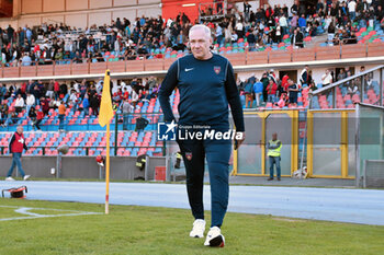 02/11/2024 - Massimiliano Alvini during Cosenza Calcio vs Us Salernitana, Italian soccer Serie A match in Cosenza, Italy, November 3 2024 - COSENZA CALCIO VS US SALERNITANA - SERIE B - CALCIO