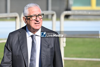 02/11/2024 - Beppe Ursino during Cosenza Calcio vs Us Salernitana, Italian soccer Serie A match in Cosenza, Italy, November 3 2024 - COSENZA CALCIO VS US SALERNITANA - SERIE B - CALCIO