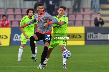 03/11/2024 - Michele Collocolo (Cremonese) thwarted by Gabriele Piccinini (Pisa) - US CREMONESE VS AC PISA - SERIE B - CALCIO