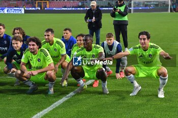 03/11/2024 - Players of Pisa celebrate with their fans at the end of the match - US CREMONESE VS AC PISA - SERIE B - CALCIO