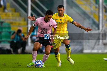 03/11/2024 - Federico Di Francesco (Palermo F.C.) in action against Alessio Vita (A.S. Cittadella 1973) during the Italian Serie BKT match between Palermo F.C. vs A.S. Cittadella 1973 on 3rd November 2024 at the Renzo Barbera stadium in Palermo, Italy - PALERMO FC VS AS CITTADELLA - SERIE B - CALCIO