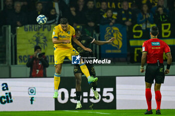 08/11/2024 - Foul of Riccardo Marchizza (Frosinone Calcio) on Salim Diakite (Palermo F.C.) during the Italian Serie BKT match between Frosinone Calcio vs. Palermo F.C. on 8th November 2024 at the Benito Stirpe stadium in Frosinone, Italy - FROSINONE CALCIO VS PALERMO FC - SERIE B - CALCIO