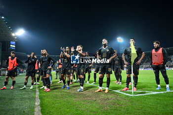 08/11/2024 - Palermo F.C. team say sorry to their supporters after the Italian Serie BKT match between Frosinone Calcio vs. Palermo F.C. on 8th November 2024 at the Benito Stirpe stadium in Frosinone, Italy - FROSINONE CALCIO VS PALERMO FC - SERIE B - CALCIO