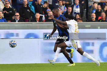 09/11/2024 - Idrissa Toure' (Pisa) thwarted by Ebenezer Ajodun Akinsanmiro (Sampdoria) - AC PISA VS UC SAMPDORIA - SERIE B - CALCIO