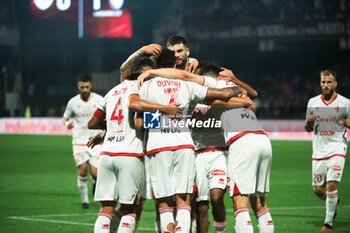 10/11/2024 - Andrjia Novakovich of SSC Bari celebrate score 0-2 during match Italian Serie B between US Salernitana vs SSC Bari - US SALERNITANA VS SSC BARI - SERIE B - CALCIO