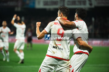 10/11/2024 - Andrjia Novakovich of SSC Bari celebrate score 0-2 during match Italian Serie B between US Salernitana vs SSC Bari - US SALERNITANA VS SSC BARI - SERIE B - CALCIO