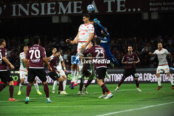 10/11/2024 - Kevin Lasagna of SSC Bari during match Italian Serie B between US Salernitana vs SSC Bari - US SALERNITANA VS SSC BARI - SERIE B - CALCIO