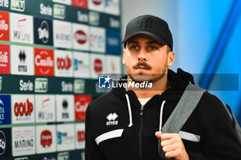 2024-11-24 - Davide Marfella of SSC Bari during the Italian Serie B match SSC Bari vs AS Cittadella in San Nicola Stadium of Bari - SSC BARI VS AS CITTADELLA - ITALIAN SERIE B - SOCCER