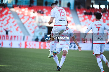 2024-11-24 - Kevin Lasagna of SSC Bari celebrate score 1-0 during the Italian Serie B match SSC Bari vs AS Cittadella in San Nicola Stadium of Bari - SSC BARI VS AS CITTADELLA - ITALIAN SERIE B - SOCCER