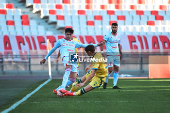 2024-11-24 - Andrea Oliveri of SSC Bari during the Italian Serie B match SSC Bari vs AS Cittadella in San Nicola Stadium of Bari - SSC BARI VS AS CITTADELLA - ITALIAN SERIE B - SOCCER