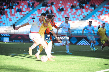 2024-11-24 - Andrija Novakovich of SSC Bari during the Italian Serie B match SSC Bari vs AS Cittadella in San Nicola Stadium of Bari - SSC BARI VS AS CITTADELLA - ITALIAN SERIE B - SOCCER