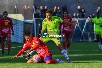 2024-11-23 - Luigi Cherubini (Carrarese) is fouled by Gabriele Piccinini (Pisa) - CARRARESE CALCIO VS AC PISA - ITALIAN SERIE B - SOCCER