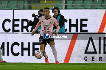 2024-11-24 - Roberto Insigne (Palermo F.C.) during the Italian Serie BKT match between Palermo F.C. vs U.C. Sampdoria on 24th November 2024 at the Renzo Barbera stadium in Palermo, Italy - PALERMO FC VS UC SAMPDORIA - ITALIAN SERIE B - SOCCER