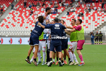 2024-09-28 - Raffaele Pucino of SSC Bari celebrates after scoring a goal with teammates - SSC BARI VS COSENZA CALCIO - ITALIAN SERIE B - SOCCER