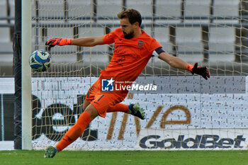 2024-09-28 - Alessandro Micai of Cosenza - SSC BARI VS COSENZA CALCIO - ITALIAN SERIE B - SOCCER