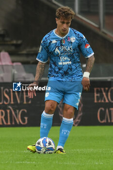 2024-10-19 - Salvatore Esposito of Spezia Calcio in action during the Soccer BKT between US Salernitana 1919 vs Spezia Calcio at Arechi Stadium - US SALERNITANA VS SPEZIA CALCIO - ITALIAN SERIE B - SOCCER