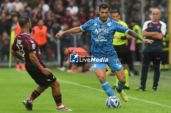 2024-10-19 - Fabio Ruggeri of US Salernitana 1927 competes for the ball with Filippo Bandinelli of Spezia Calcio during the Soccer BKT between US Salernitana 1919 vs Spezia Calcio at Arechi Stadium - US SALERNITANA VS SPEZIA CALCIO - ITALIAN SERIE B - SOCCER