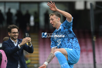 2024-10-19 - Nicolo Bertola of Spezia Calcio celebrates after scoring goal during the Soccer BKT between US Salernitana 1919 vs Spezia Calcio at Arechi Stadium - US SALERNITANA VS SPEZIA CALCIO - ITALIAN SERIE B - SOCCER