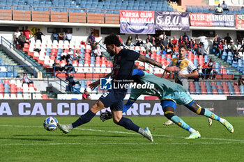 2024-10-26 - Manuel Ricciardi gol during Cosenza Calcio vs SS Juve Stabia, Italian soccer Serie A match in Cosenza, Italy, October 26 2024 - COSENZA CALCIO VS SS JUVE STABIA - ITALIAN SERIE B - SOCCER